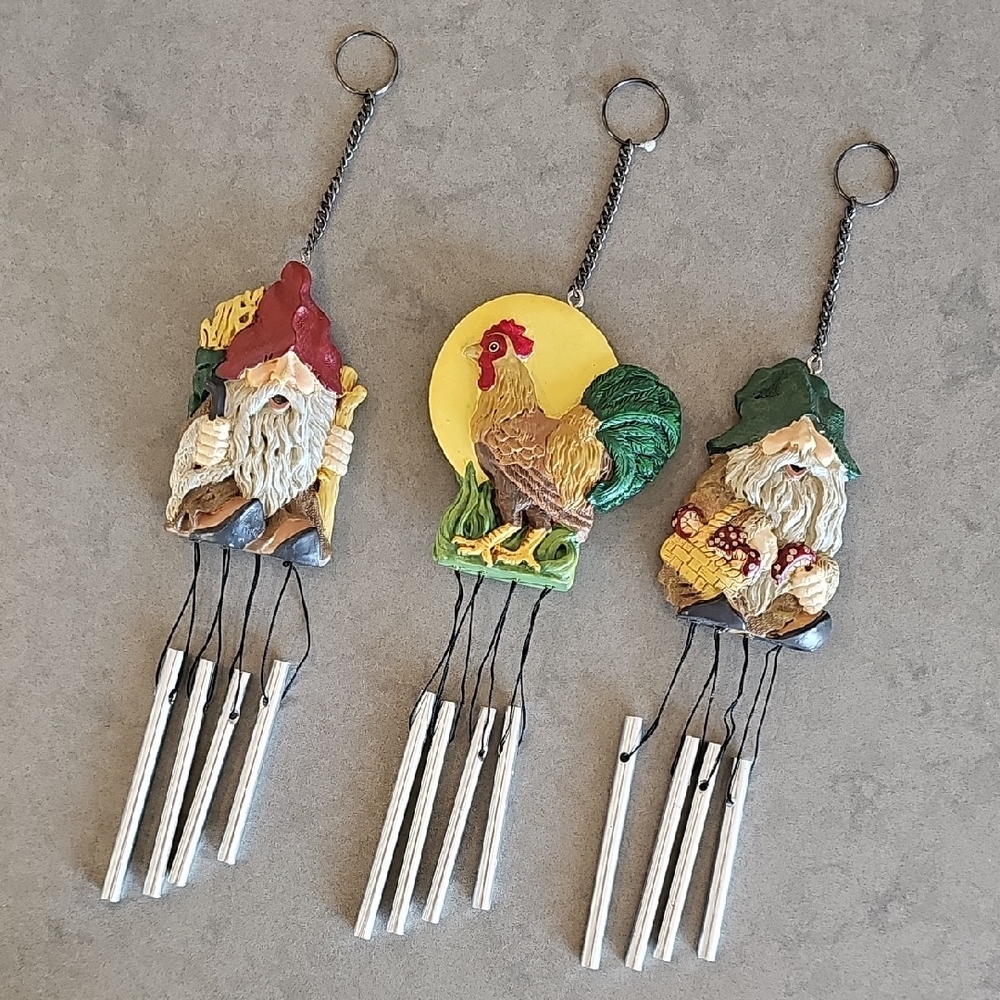 Vintage 90s Gnome & Rooster 11" Wind Chimes‎